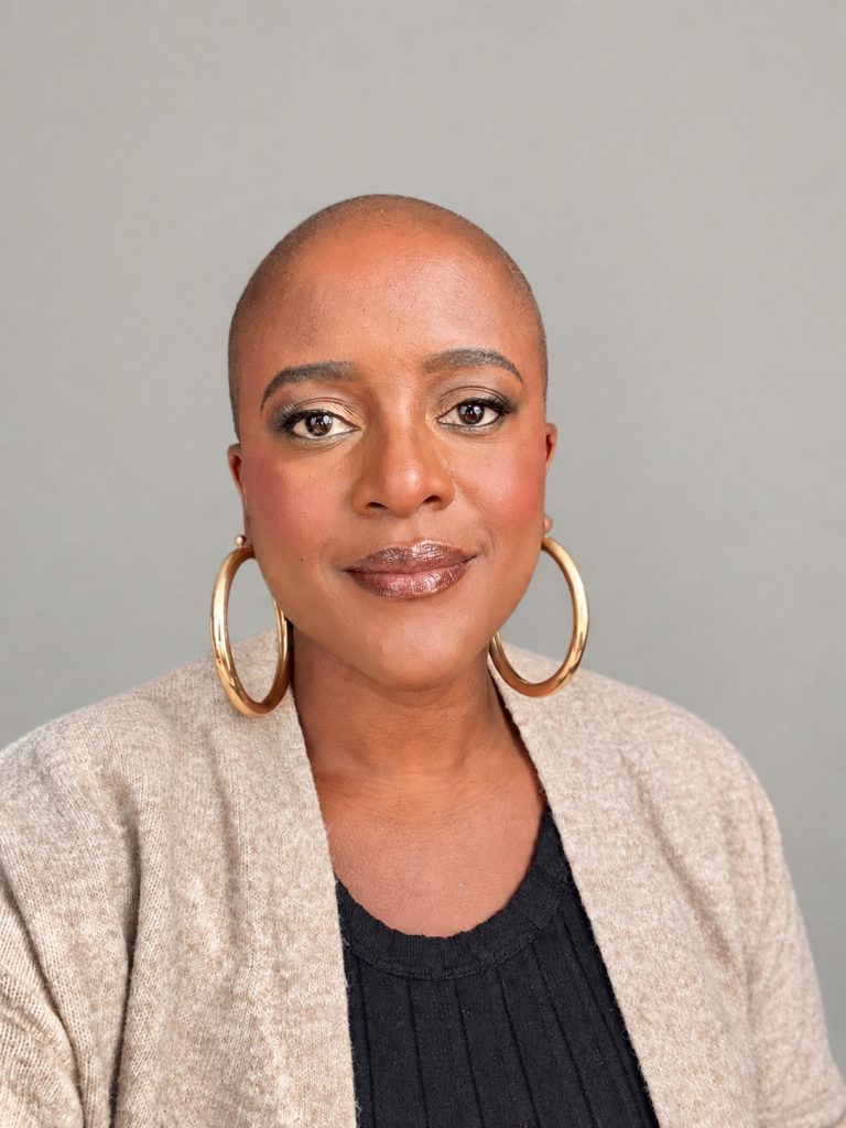 Headshot of Simone Bell, Counsellor based in Kingswinford